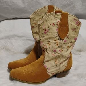 Women's Santa Fe Boot Co. Leather Heeled Boots WFloral Design Sz.9